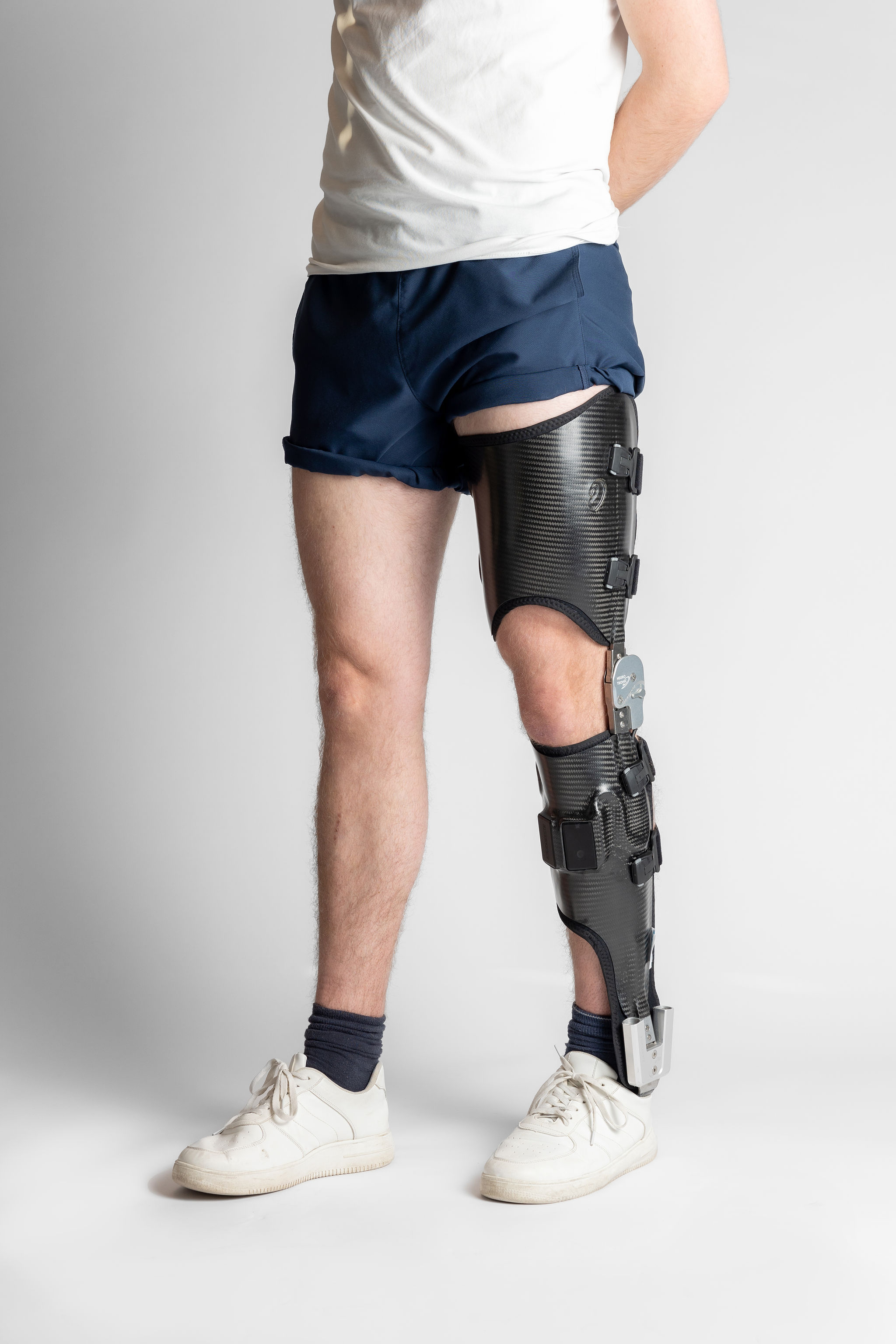 KAFO (Knee Ankle Foot Orthosis / Orthèse Pied Cheville Genou)